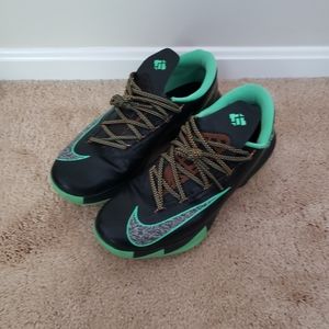 KD 6 "Night Vision" size 10.5